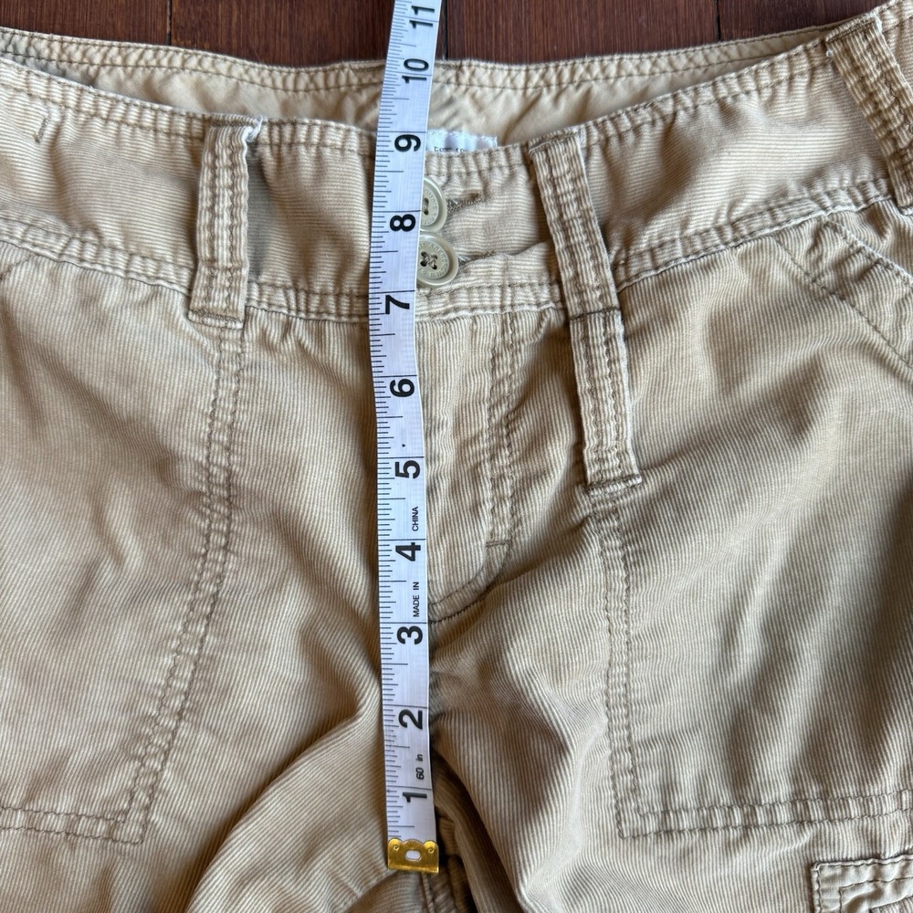 Abercrombie & Fitch Tan Cargo Shorts - Picture 7 of 8